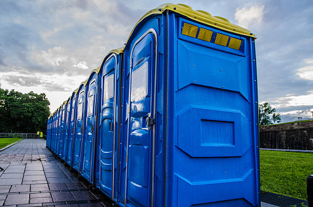 Best Portable bathroom rental  in Goldenrod, FL